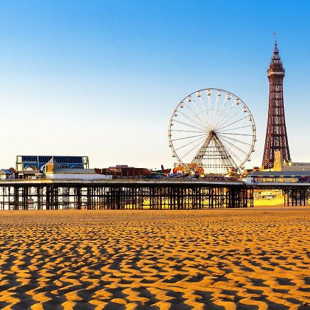 The Royal Alexandra Hotel By Compass Hospitality Blackpool Exterior foto